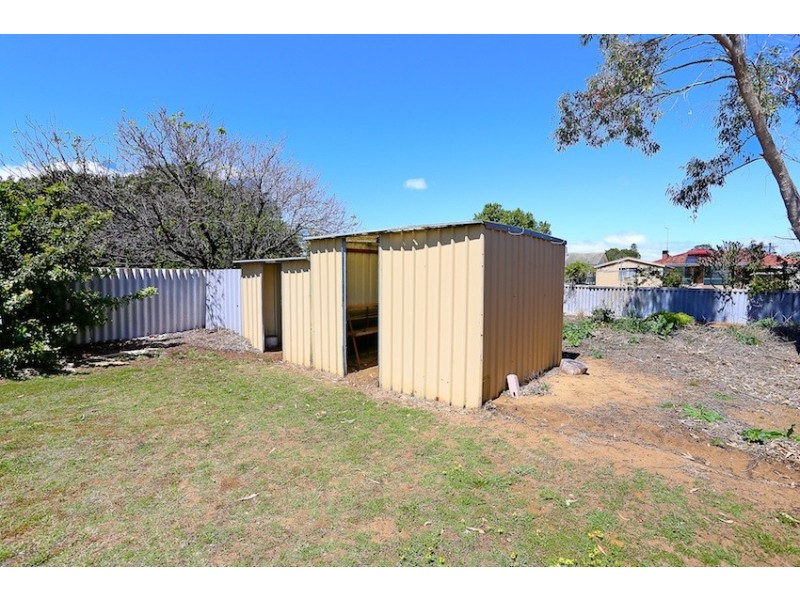 25 Morfitt Street, Mandurah WA 6210