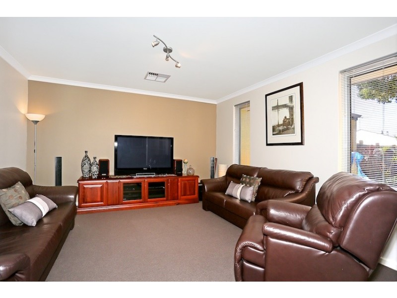 23 Pacifica Way, Dudley Park WA 6210