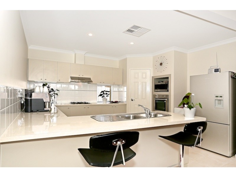 23 Pacifica Way, Dudley Park WA 6210