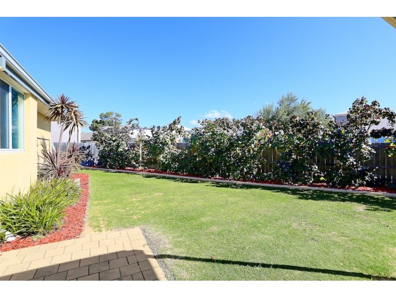 23 Pacifica Way, Dudley Park WA 6210