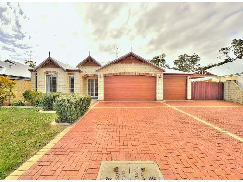 33 Cervantes Drive, Erskine WA 6210