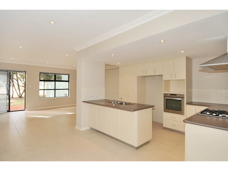 18/79 Sticks Boulevard, Erskine WA 6210