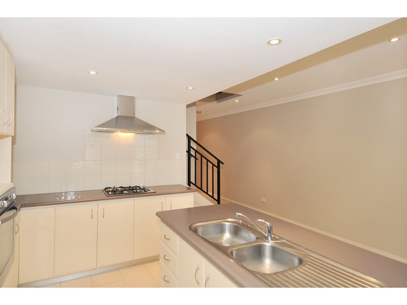 18/79 Sticks Boulevard, Erskine WA 6210