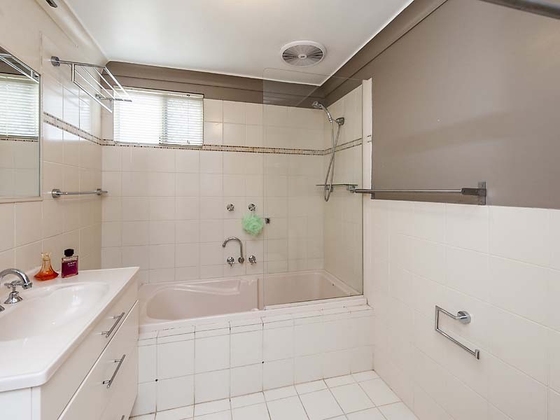 70 Teranca Road, Greenfields WA 6210