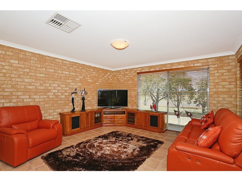 33 Cheyne  Court, Pinjarra WA 6208