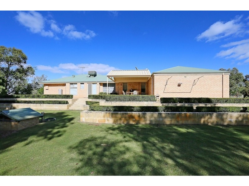 33 Cheyne  Court, Pinjarra WA 6208