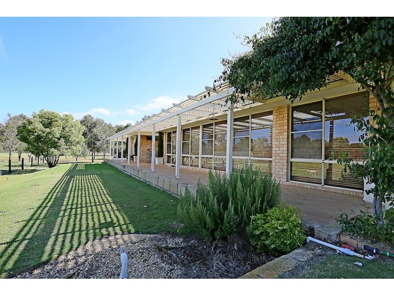 33 Cheyne  Court, Pinjarra WA 6208