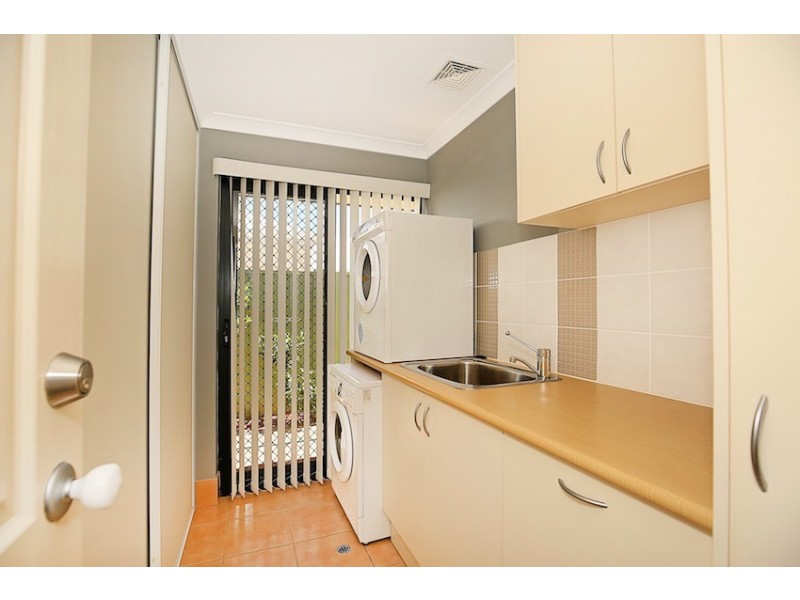 7 Onslow Court, Erskine WA 6210