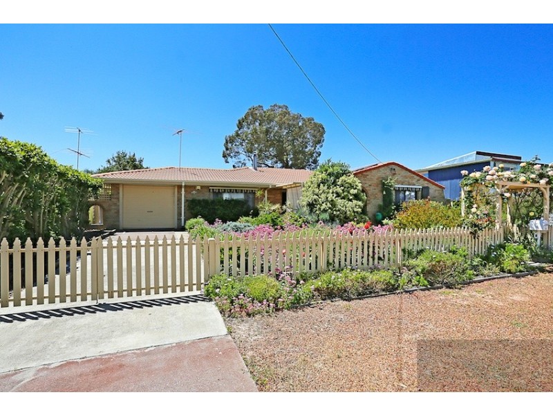 39 Nairn Road, Coodanup WA 6210