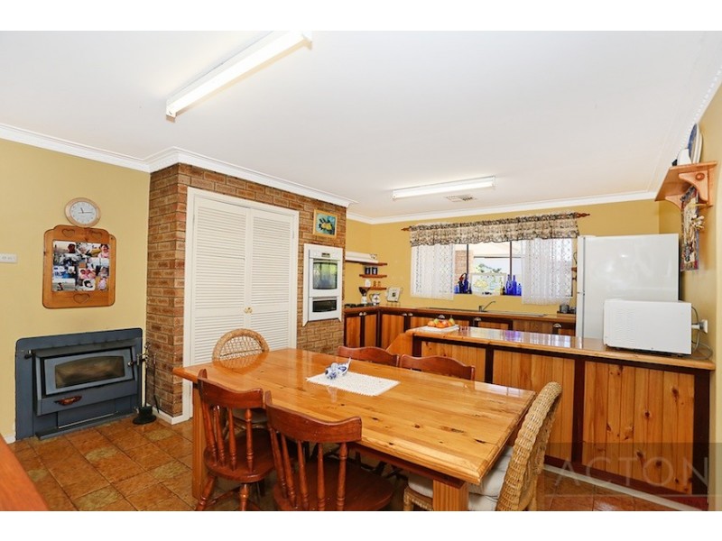 39 Nairn Road, Coodanup WA 6210