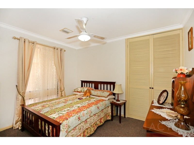 39 Nairn Road, Coodanup WA 6210