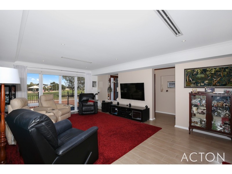 27 George Hibbert Road, Madora Bay WA 6210