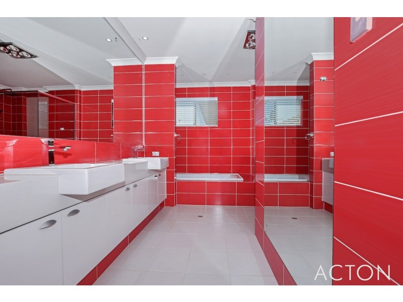 27 George Hibbert Road, Madora Bay WA 6210