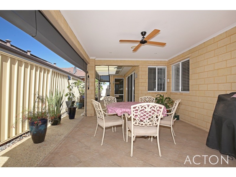 27 George Hibbert Road, Madora Bay WA 6210
