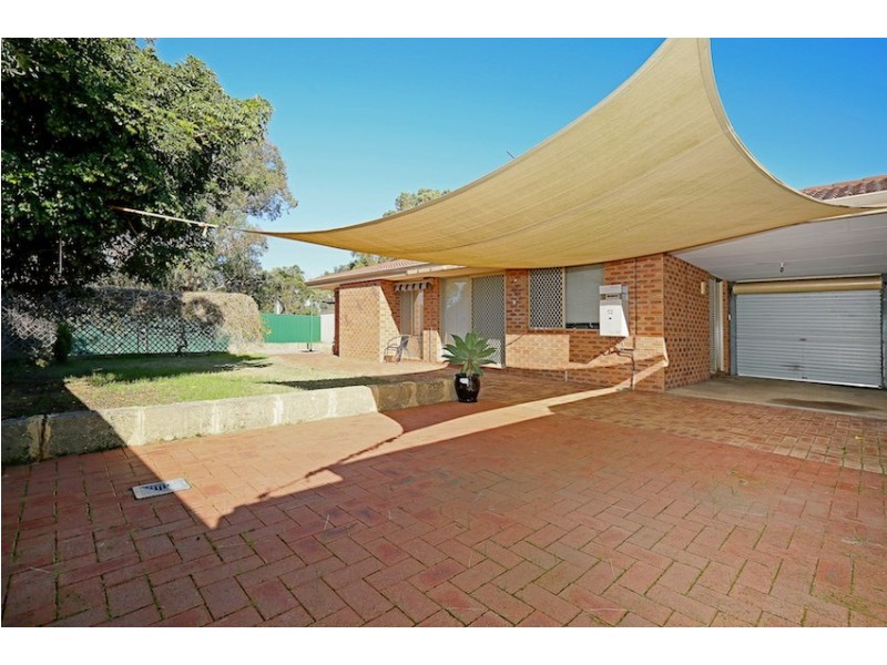 1A Yorrell Place, Halls Head WA 6210