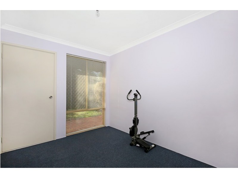 1A Yorrell Place, Halls Head WA 6210