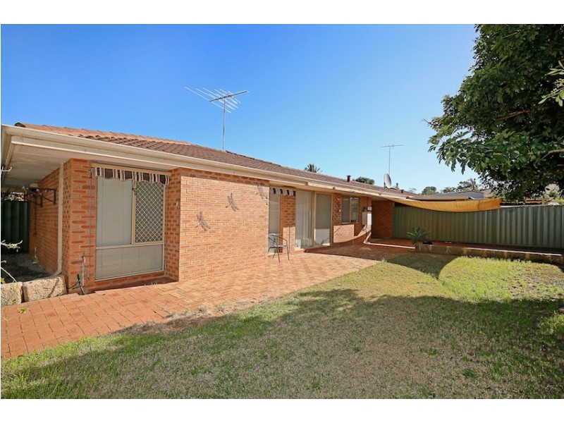 1A Yorrell Place, Halls Head WA 6210