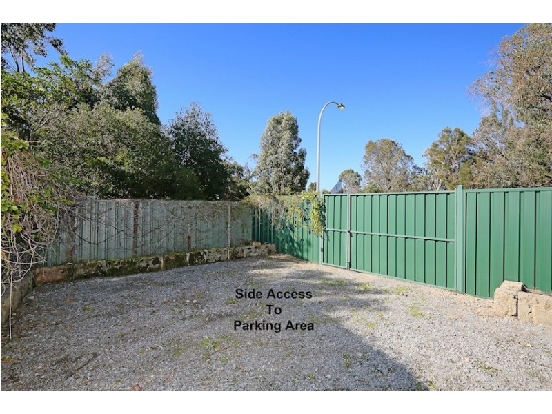 1A Yorrell Place, Halls Head WA 6210