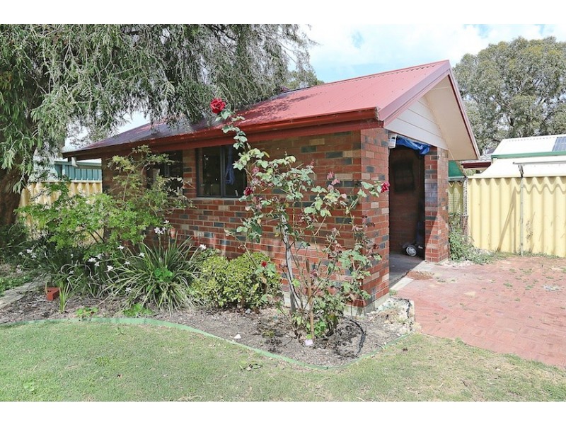 4 Crowthorn Cross, Erskine WA 6210