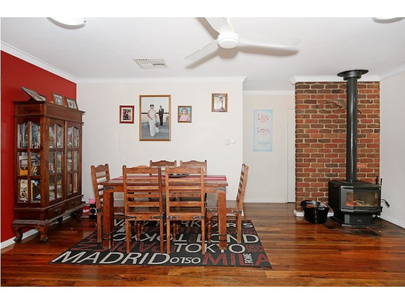 157 Greenwood Way, Barragup WA 6209