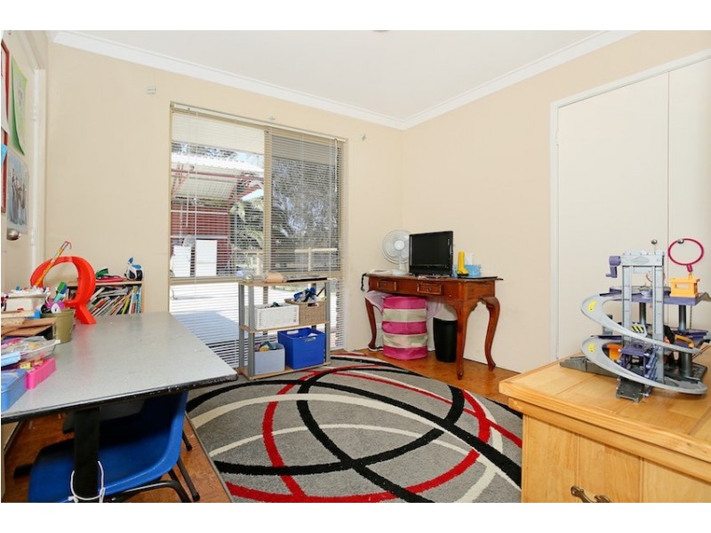 157 Greenwood Way, Barragup WA 6209