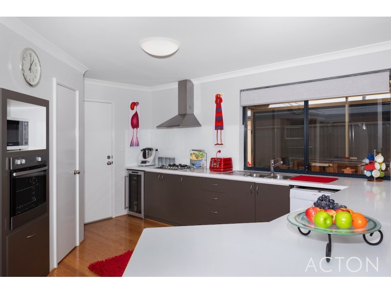 13 Dunsborough Court, Dawesville WA 6211