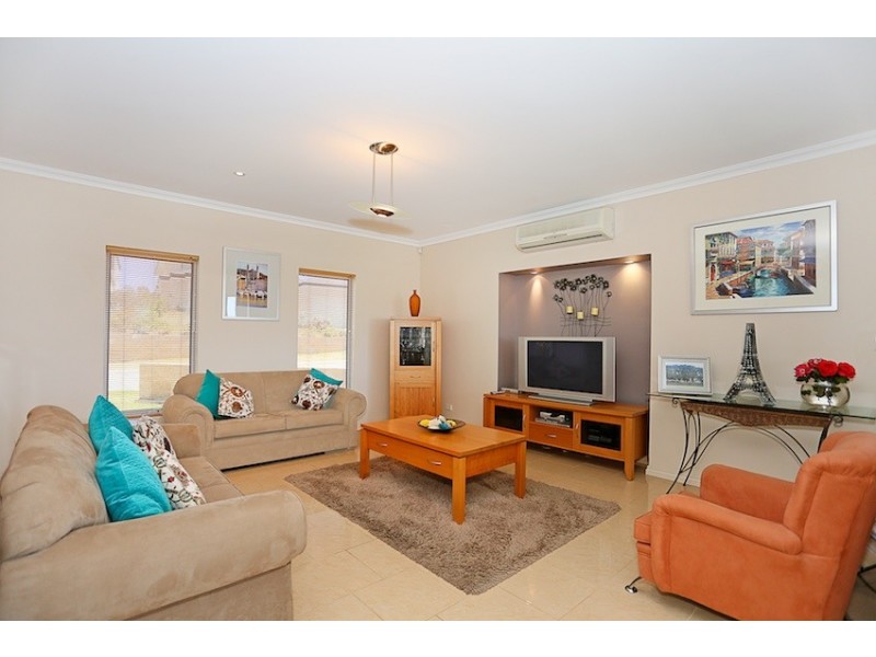 5 The Pass, Dawesville WA 6211