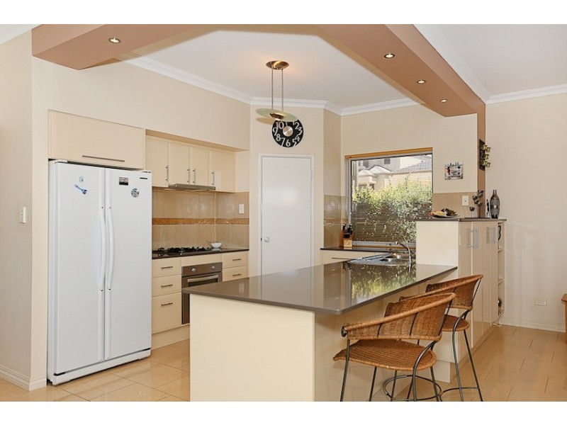 5 The Pass, Dawesville WA 6211