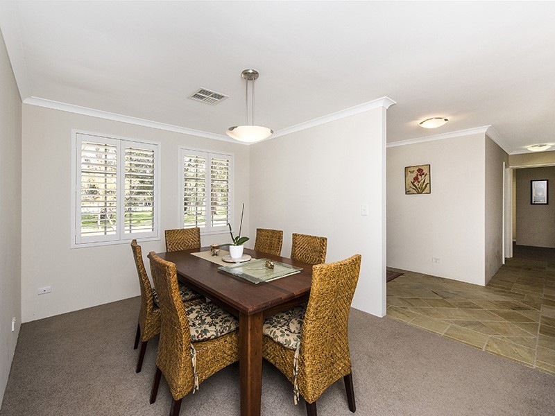 5 White Hill Road, Bouvard WA 6211