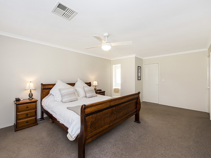 5 White Hill Road, Bouvard WA 6211