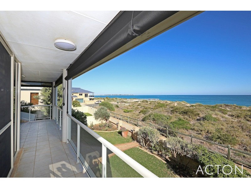 4 Ronsard Drive, San Remo WA 6210