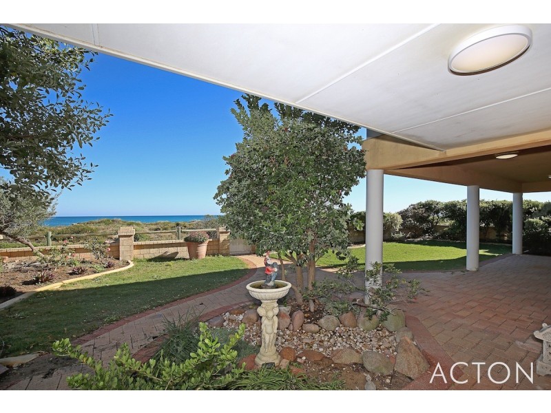 4 Ronsard Drive, San Remo WA 6210