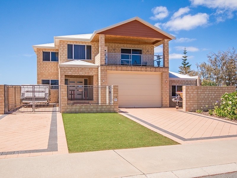 59 Queen Parade, Wannanup WA 6210