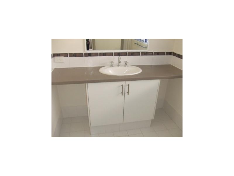 13 Mawson Grange, Lakelands WA 6180