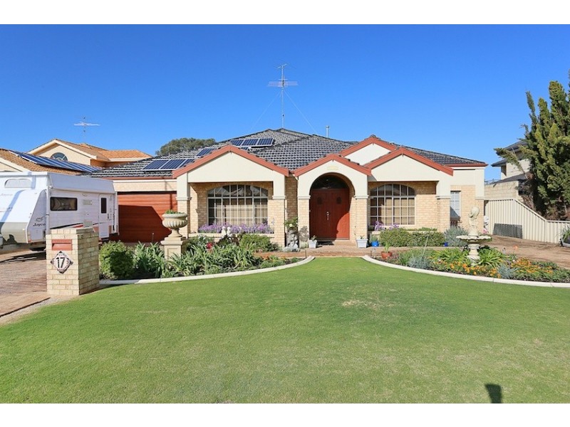 17 Fairborn Retreat, Meadow Springs WA 6210