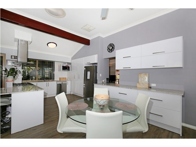 26 Waterville Retreat, Meadow Springs WA 6210