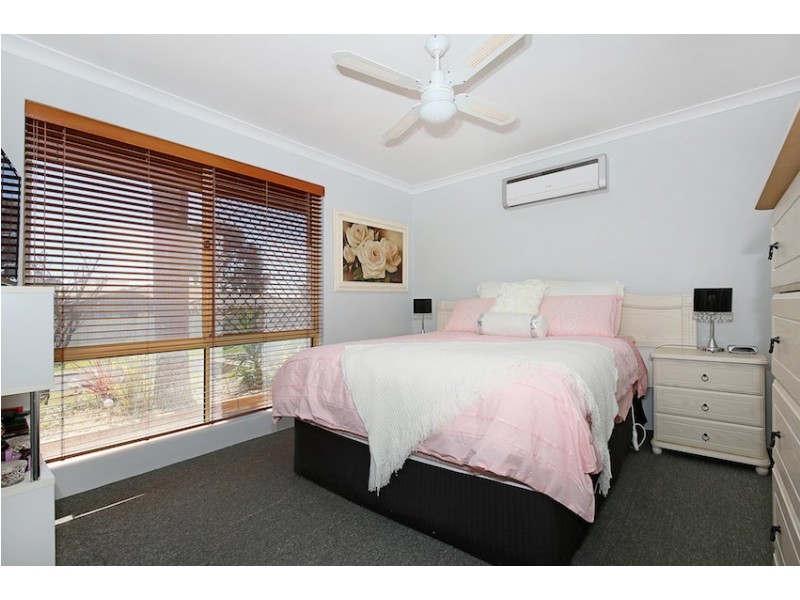 26 Waterville Retreat, Meadow Springs WA 6210