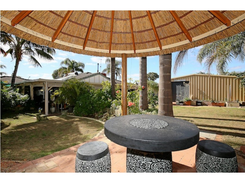 26 Waterville Retreat, Meadow Springs WA 6210