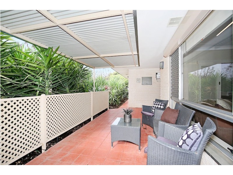 7 Comet Street, Dudley Park WA 6210