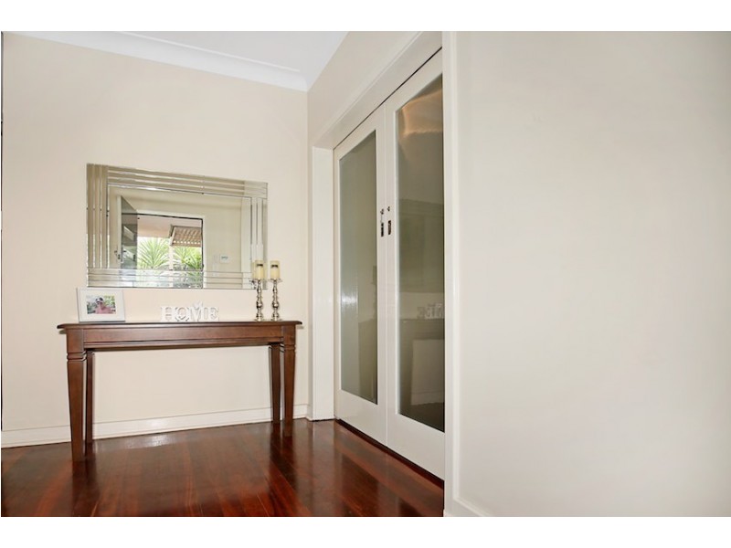 7 Comet Street, Dudley Park WA 6210
