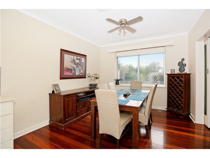 7 Comet Street, Dudley Park WA 6210