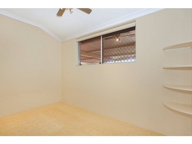 7 Comet Street, Dudley Park WA 6210