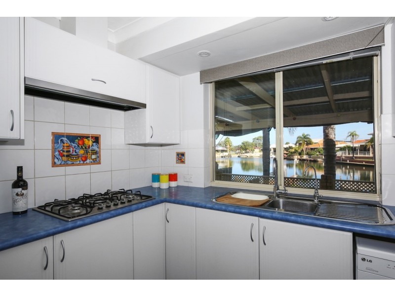 76 Kiap Road, South Yunderup WA 6208