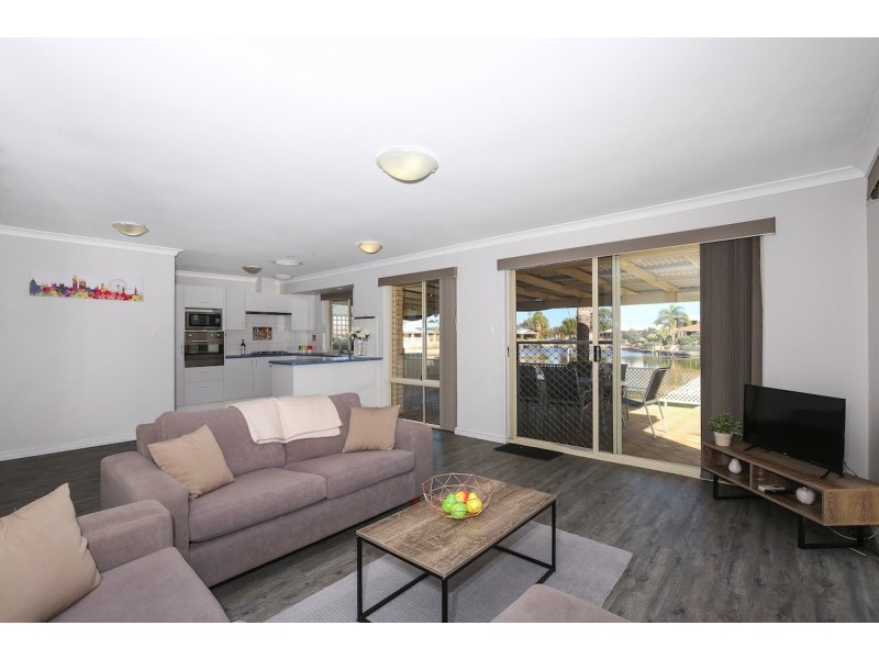 76 Kiap Road, South Yunderup WA 6208