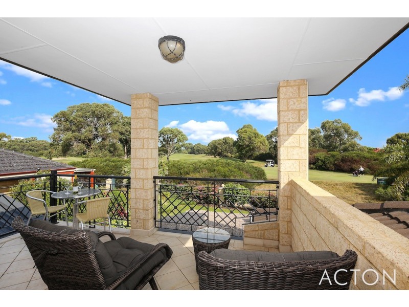 15 Fairborn Retreat, Meadow Springs WA 6210