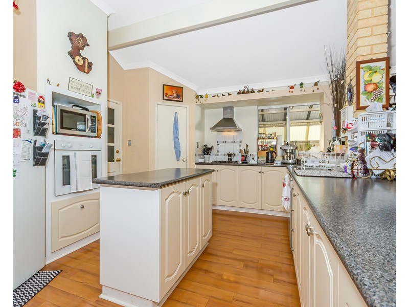 20 Iluka Road, Dawesville WA 6211