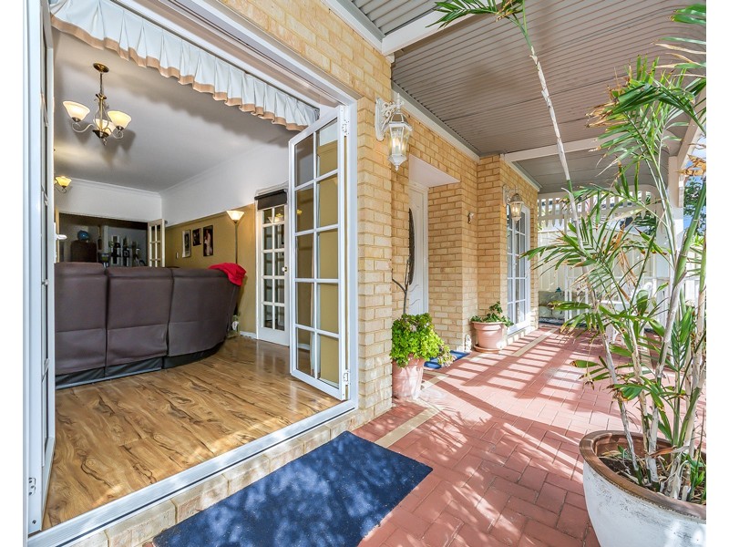 20 Iluka Road, Dawesville WA 6211