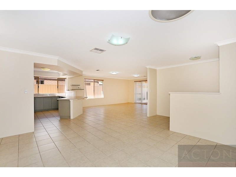 22 Holloway Turn, Ravenswood WA 6208