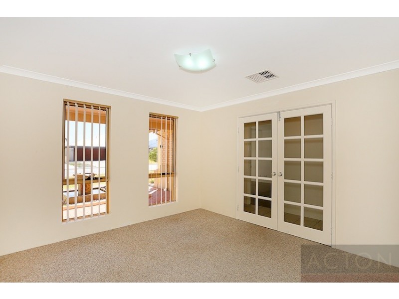 22 Holloway Turn, Ravenswood WA 6208