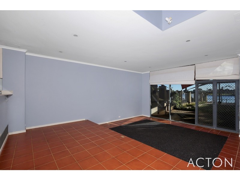 1/10 Waterside Drive, Dudley Park WA 6210